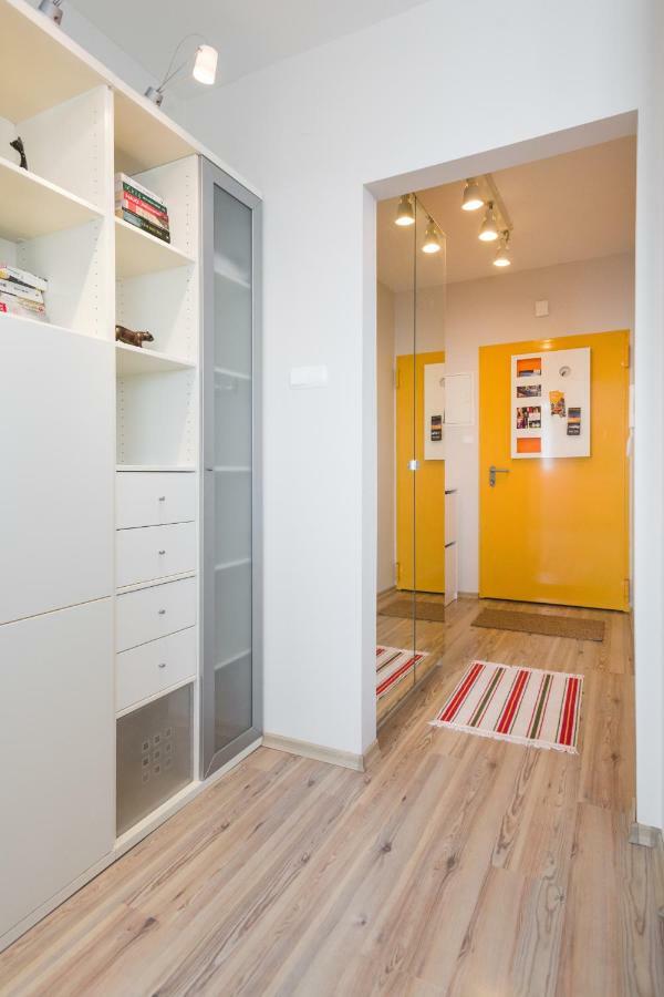 Sunny 1 Room Apartment With The View Over Cracow Krasków Eksteriør bilde